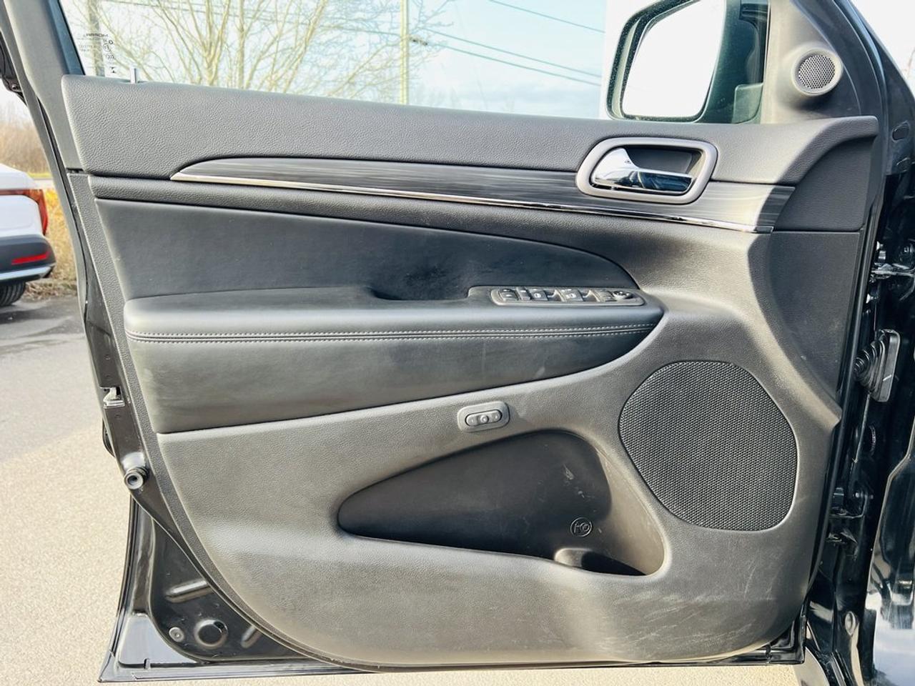 2021 Jeep Grand Cherokee Limited X 4WD Photo