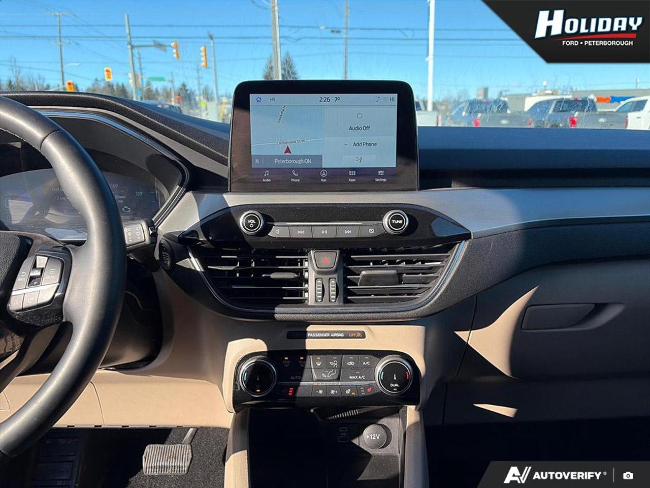 2022 Ford Escape Titanium Hybrid Photo