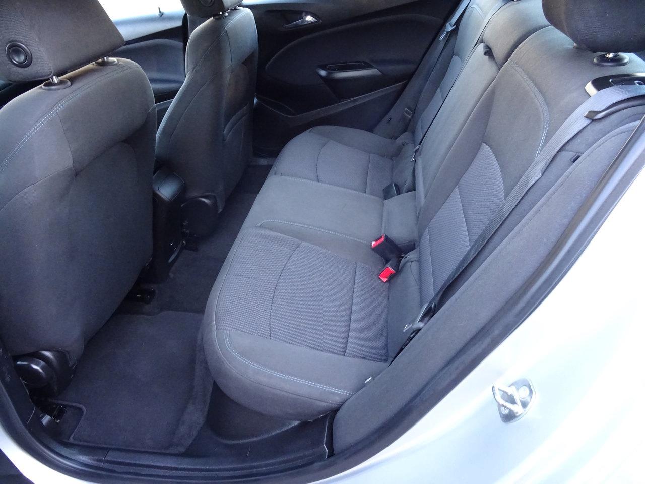 2018 Chevrolet Cruze LT - Photo #9