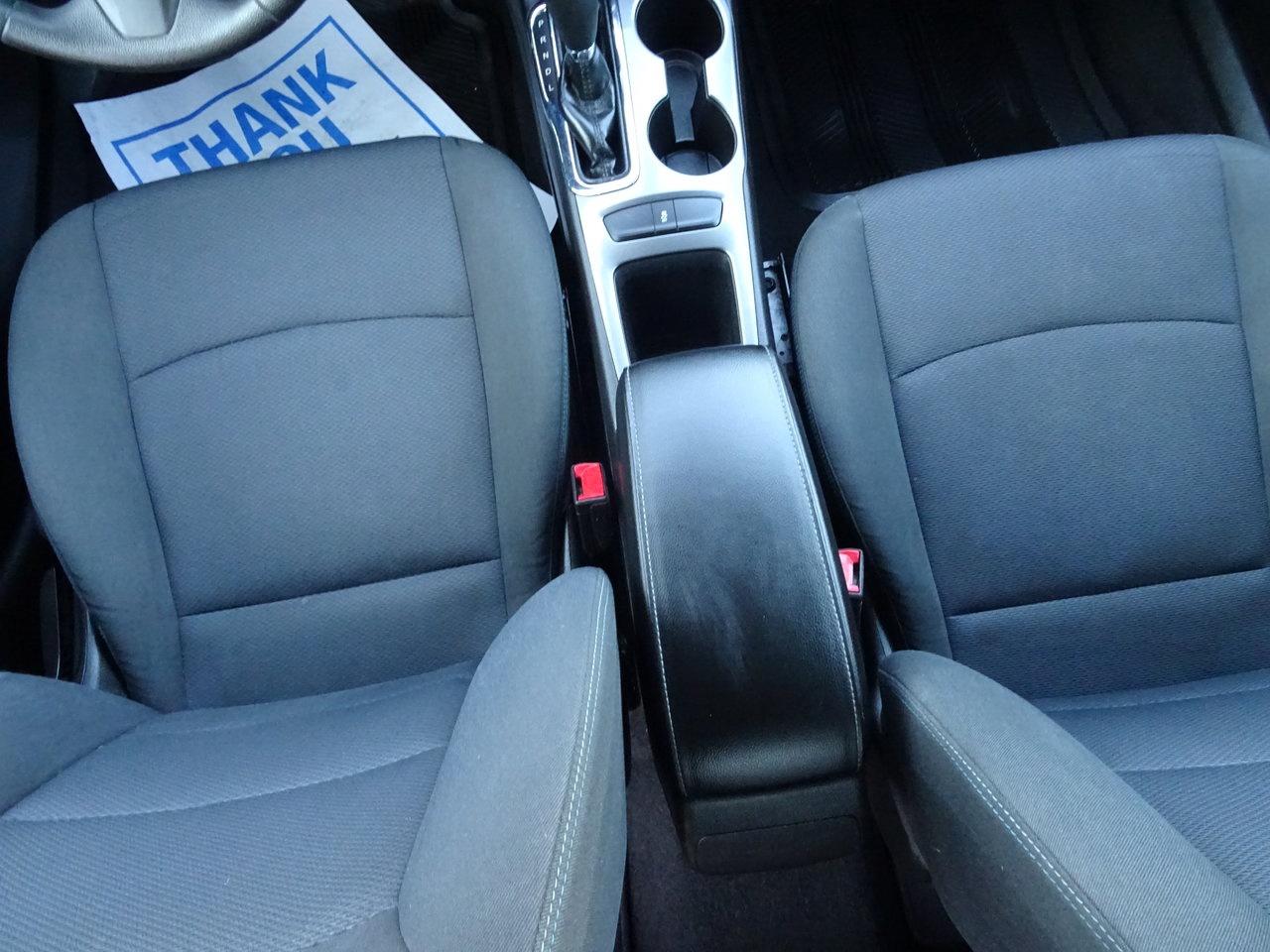 2018 Chevrolet Cruze LT - Photo #11