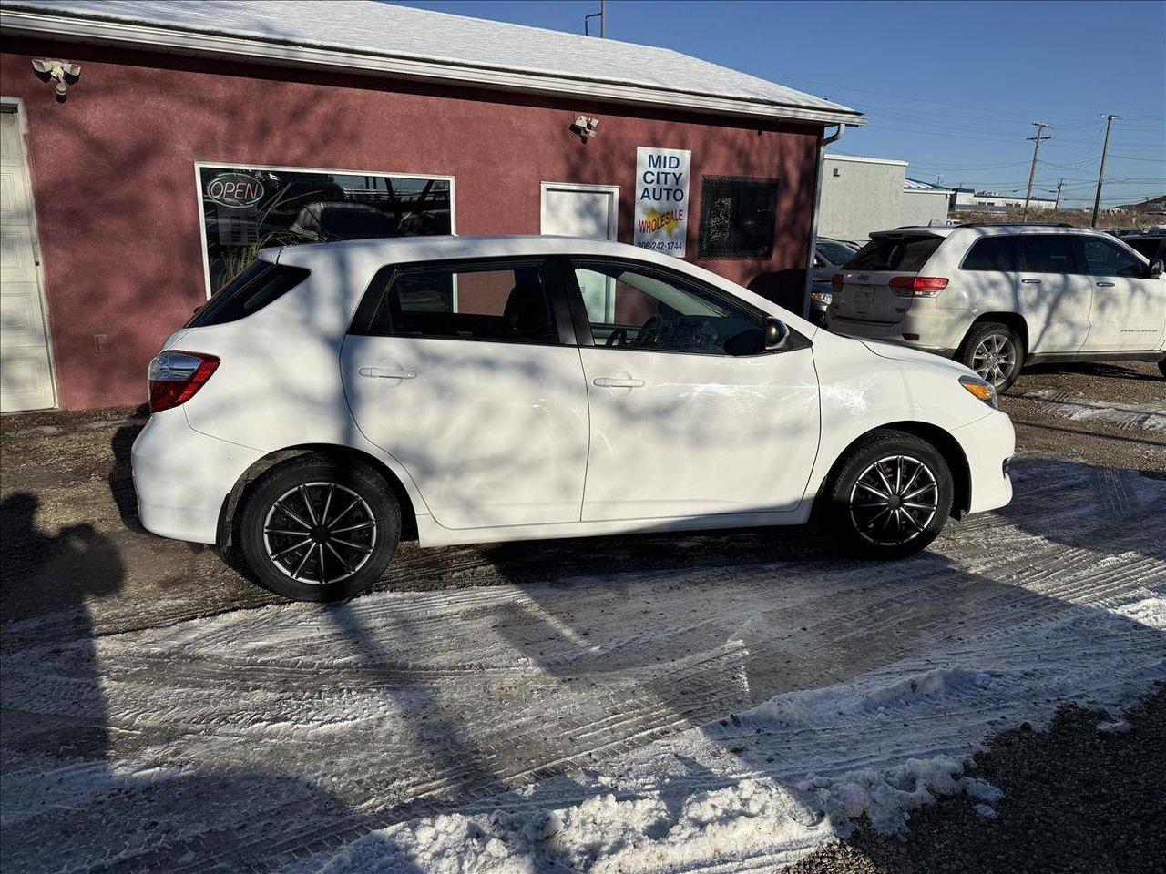 Used 2014 Toyota Matrix 4 SPEED AUTO ONLY 13 for sale in Saskatoon, SK
