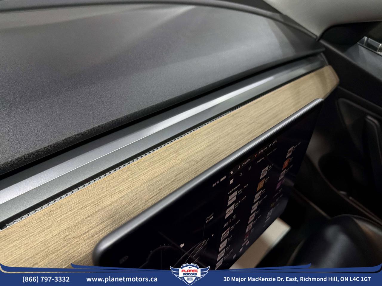 2019 Tesla Model 3 STANDARD RANGE PLUS Photo