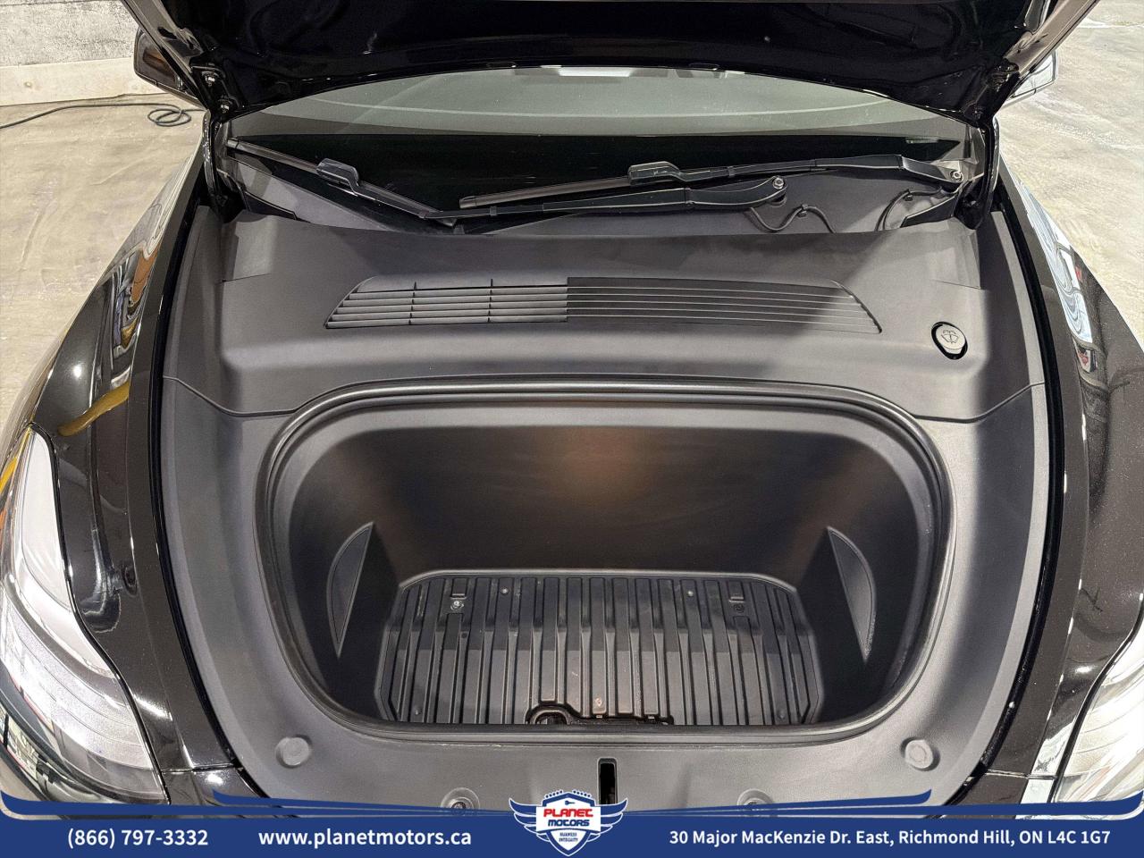 2020 Tesla Model Y LONG RANGE Photo