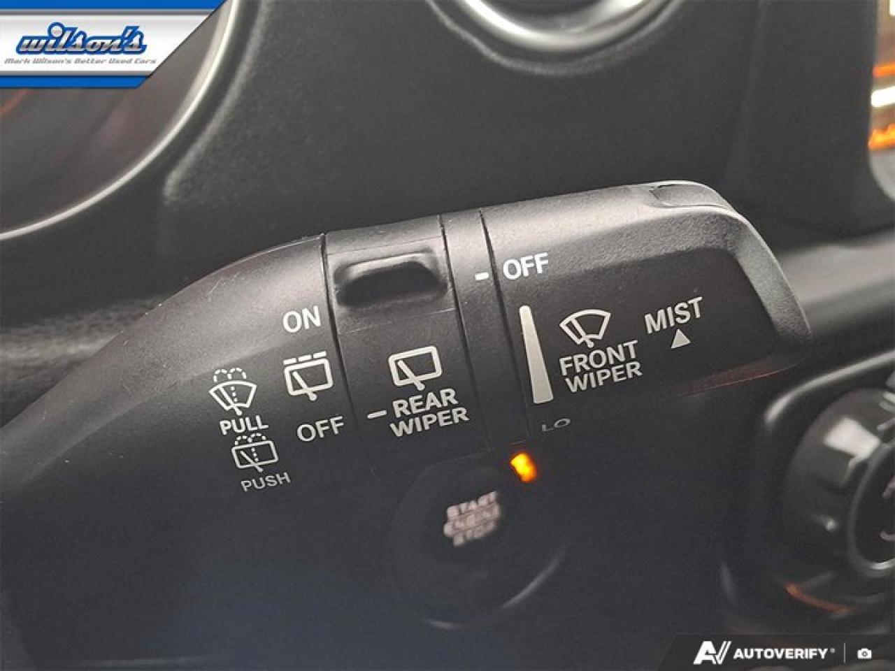 2021 Jeep Wrangler Unlimited Sahara | V6 | Leather | Tow Pkg | Nav | Adaptive Cruise | Alpine Audio | and More ! Photo