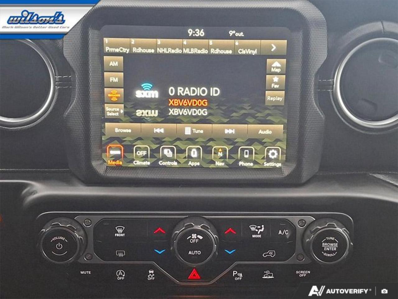 2021 Jeep Wrangler Unlimited Sahara | V6 | Leather | Tow Pkg | Nav | Adaptive Cruise | Alpine Audio | and More ! Photo