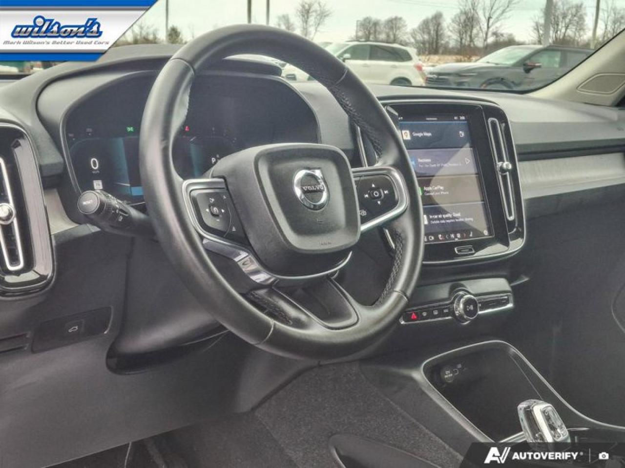 2023 Volvo XC40 Ultimate Dark Theme B5 AWD | Nav | Leather | Sunroof | Power Liftgate | Heated Seats | Photo