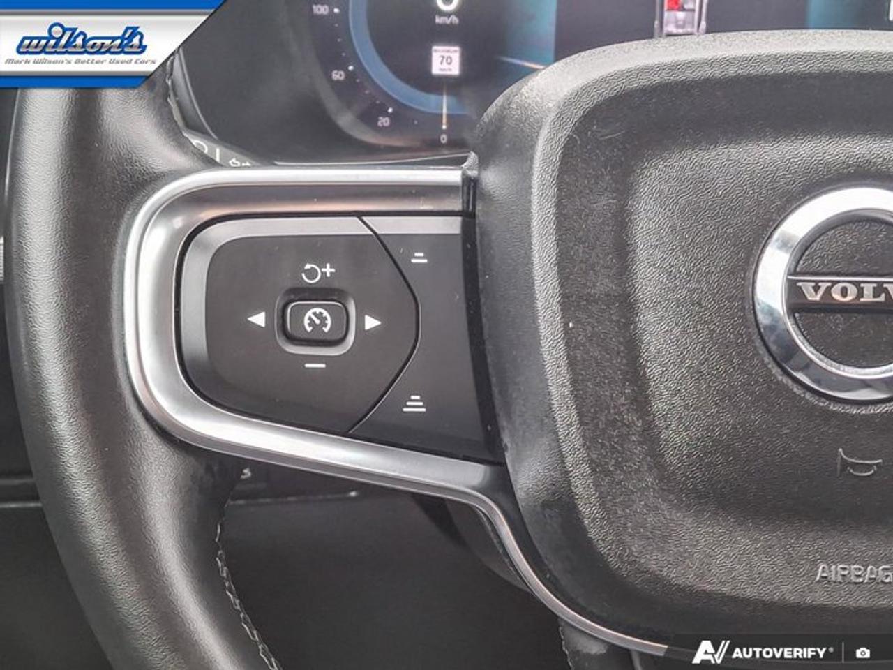 2023 Volvo XC40 Ultimate Dark Theme B5 AWD | Nav | Leather | Sunroof | Power Liftgate | Heated Seats | Photo