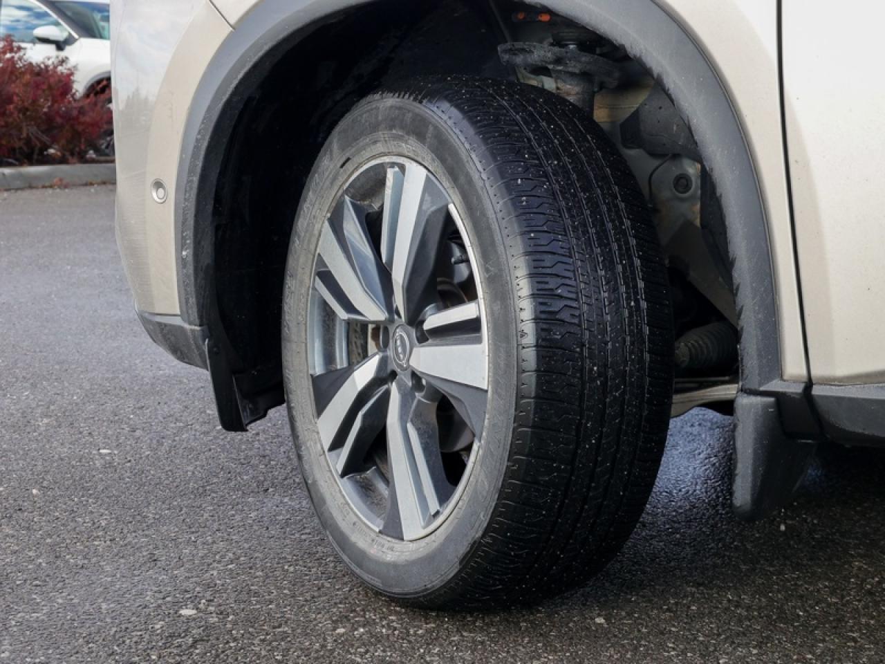 2023 Nissan Rogue SL  - Moonroof -  Leather Seats Photo