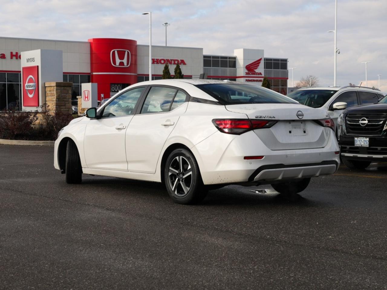 2024 Nissan Sentra SV  - Remote Start -  Proximity Key Photo3