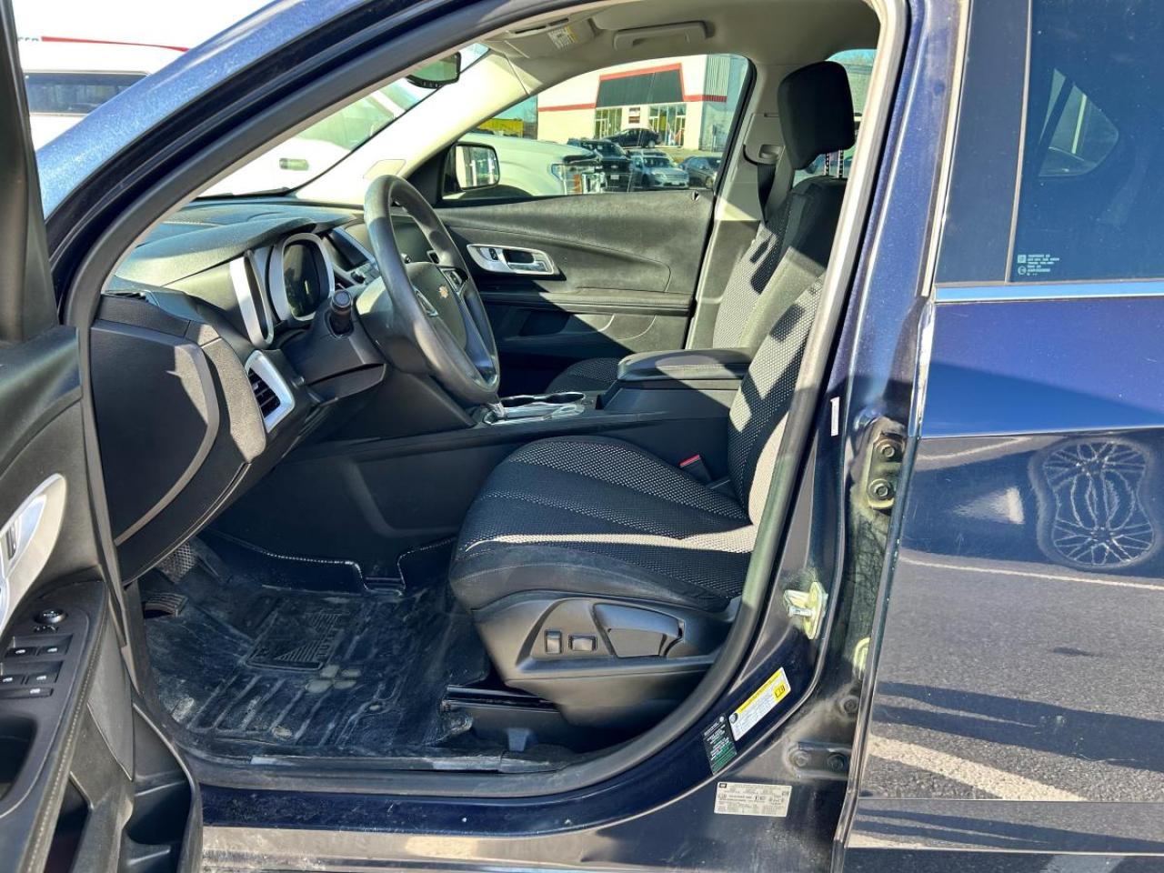 2016 Chevrolet Equinox LS Photo