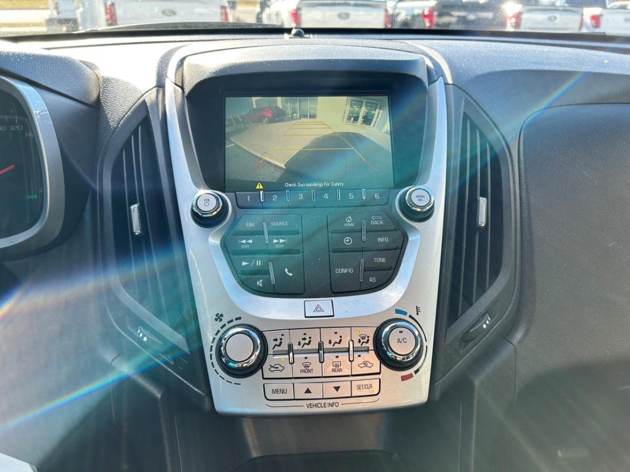 2016 Chevrolet Equinox LS Photo