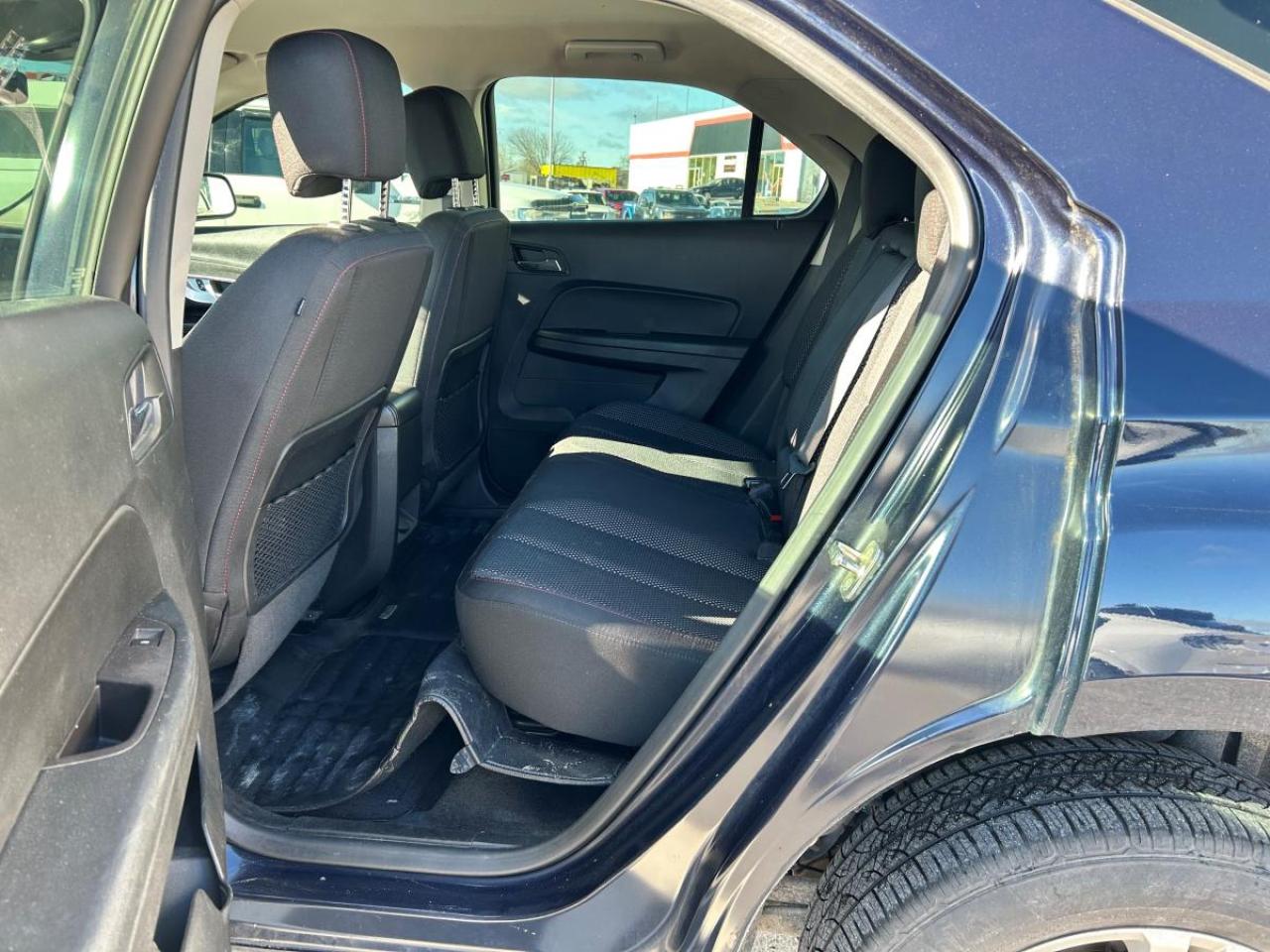 2016 Chevrolet Equinox LS Photo