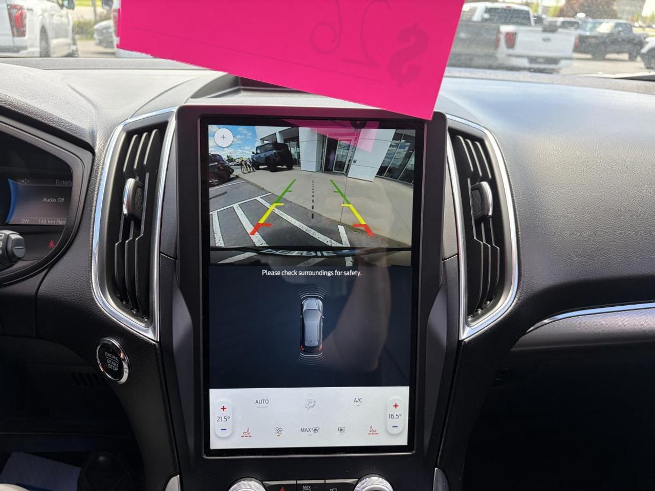 2023 Ford Edge Titanium Photo