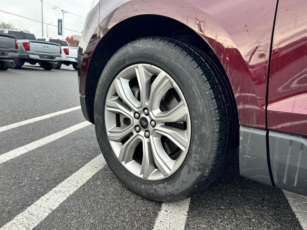 2023 Ford Edge Titanium Photo