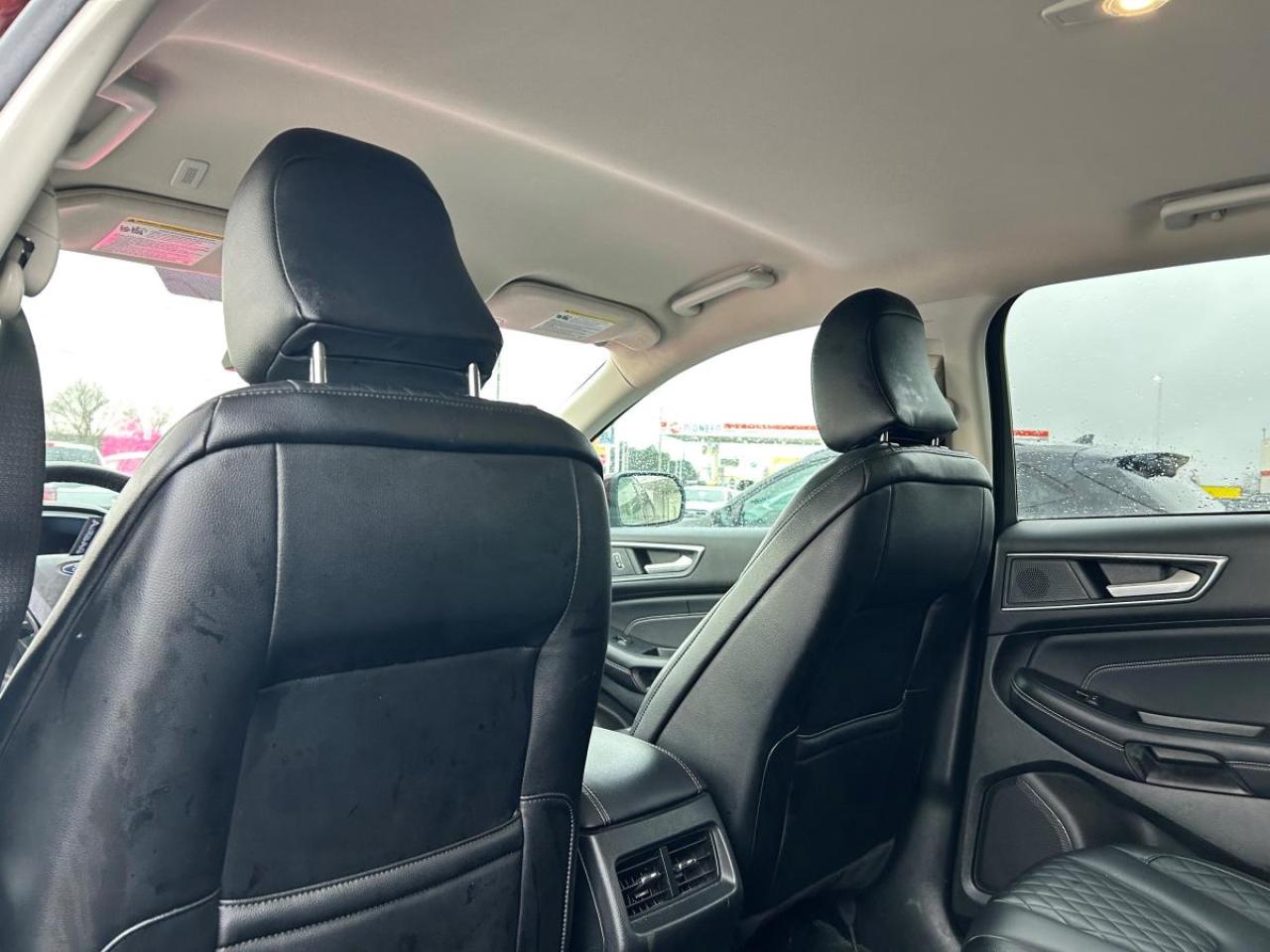 2023 Ford Edge Titanium Photo