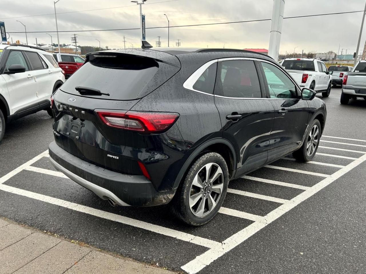 2024 Ford Escape Platinum Photo