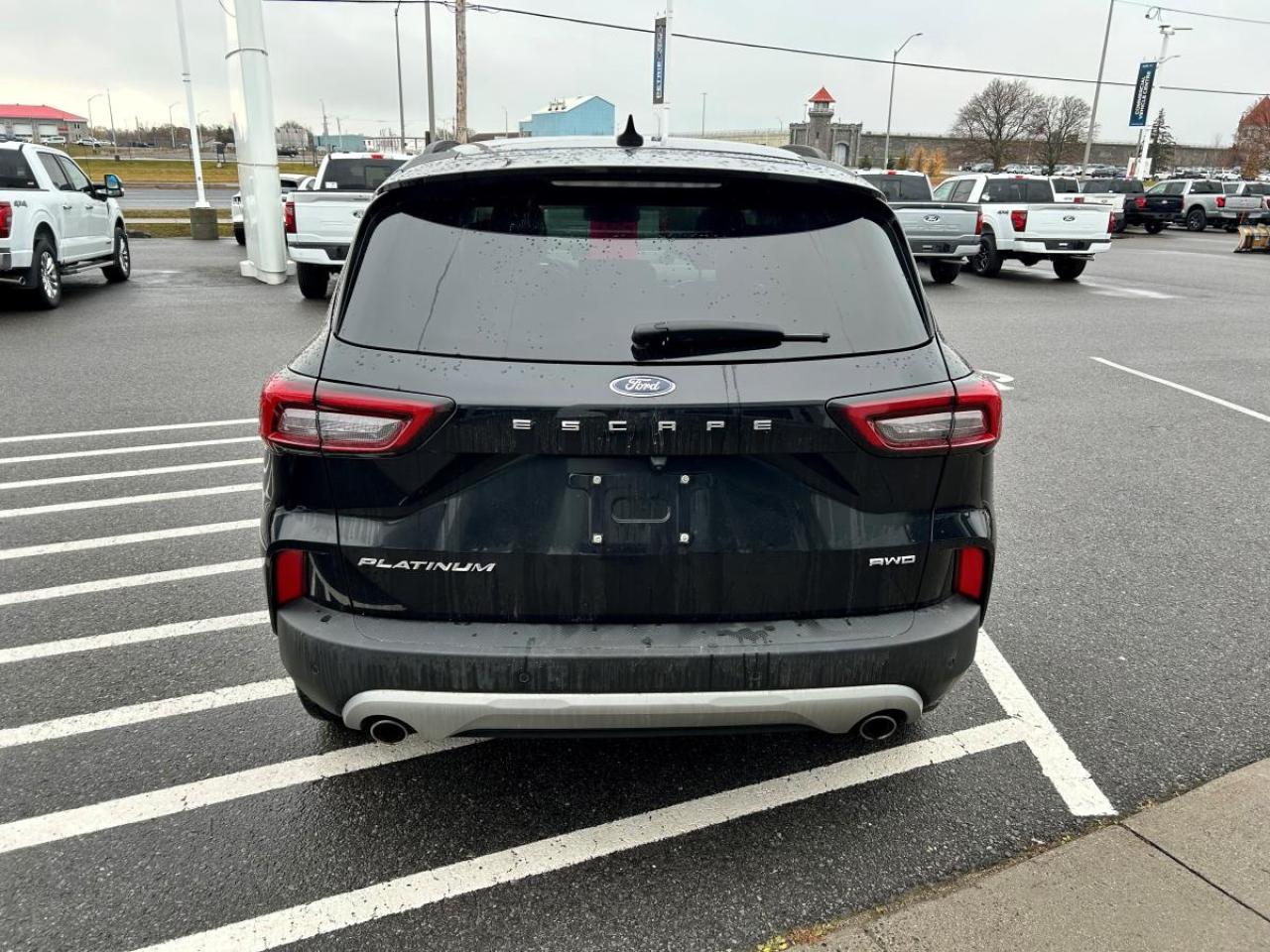 2024 Ford Escape Platinum Photo