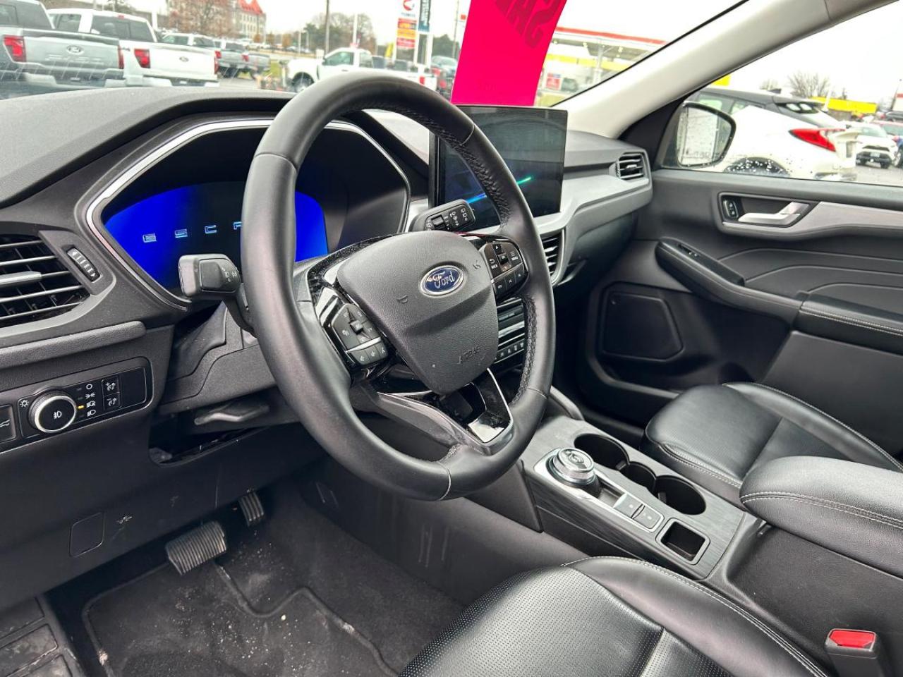 2024 Ford Escape Platinum Photo