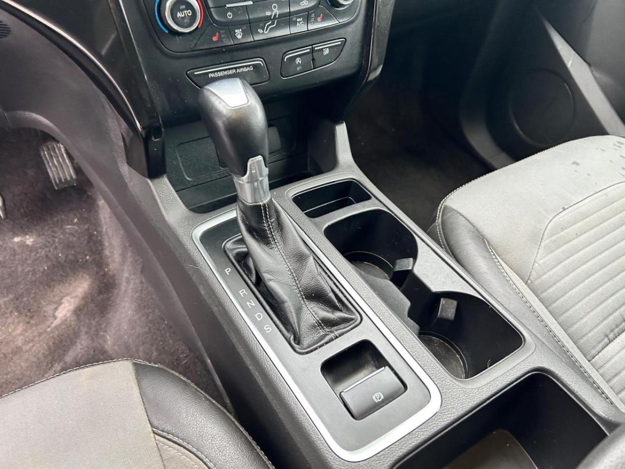 2024 Ford Escape Platinum Photo