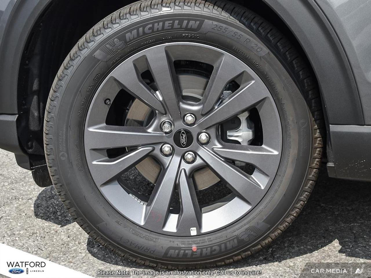 2025 Ford Explorer Active Photo