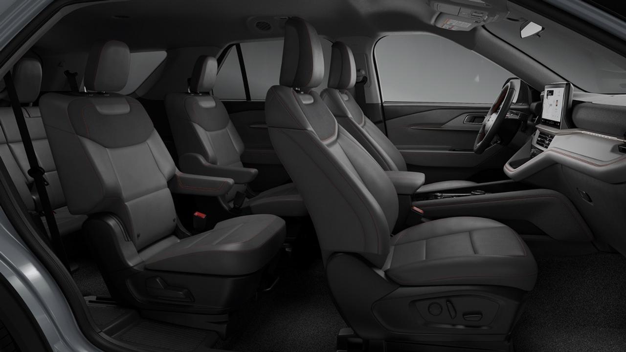 2026 Ford Explorer Active Photo