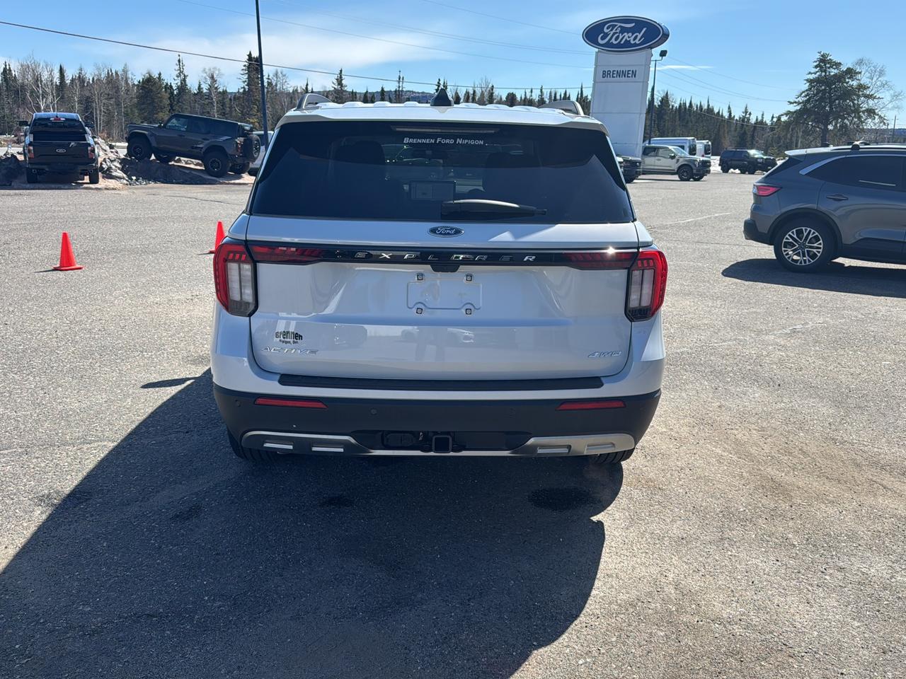 2026 Ford Explorer Active Photo