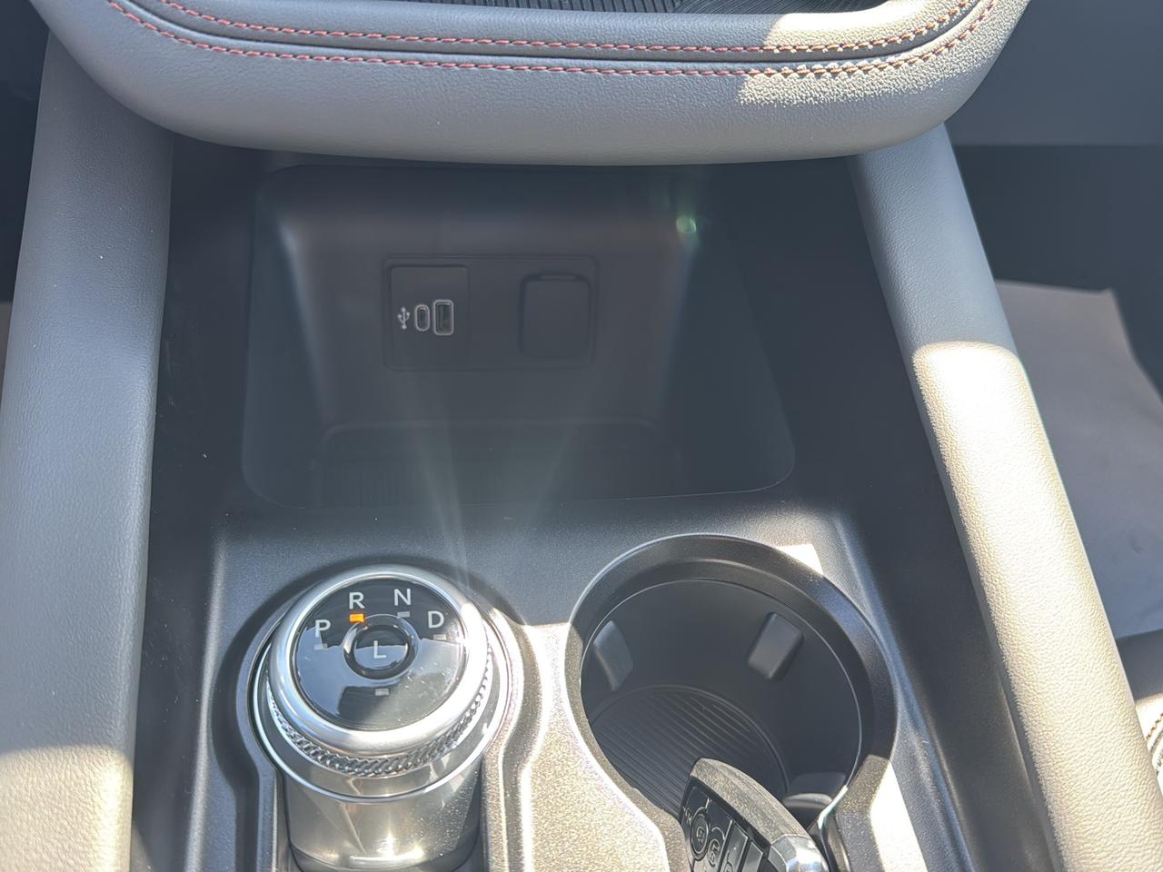 2026 Ford Explorer Active Photo