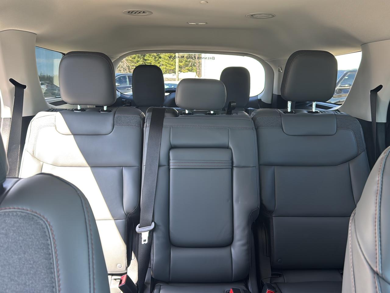 2026 Ford Explorer Active Photo