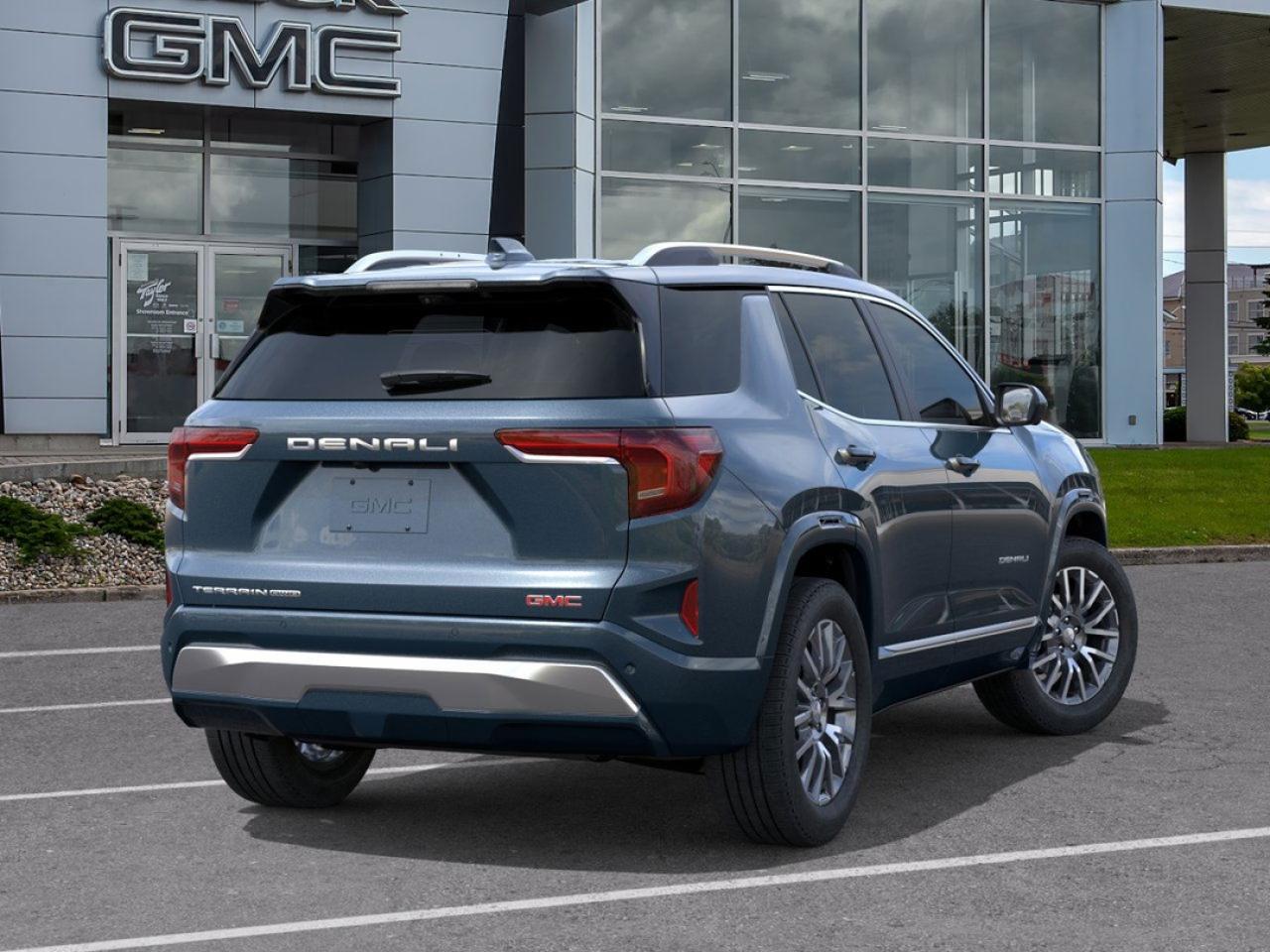 2026 GMC Terrain AWD Denali Photo3