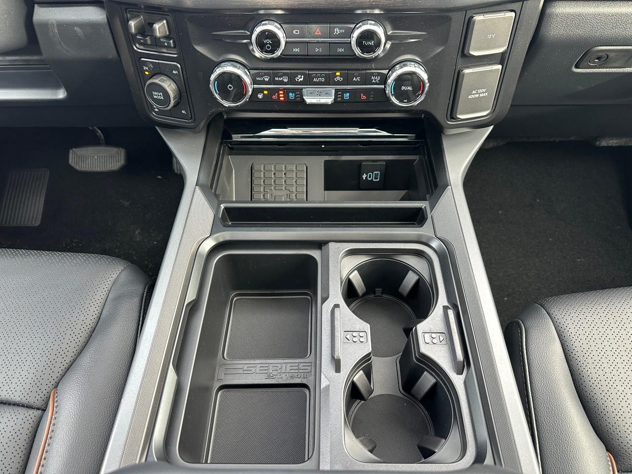 2026 Ford F-250 Super Duty SRW LARIAT 4WD CREW CAB 6.75' BOX Photo