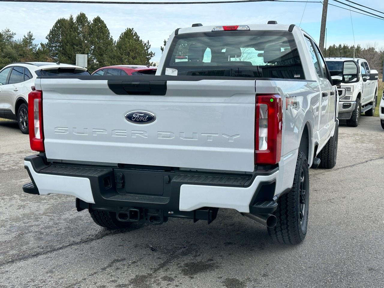 2026 Ford F-250 Super Duty SRW XL 4WD Crew Cab 6.75' Box Photo