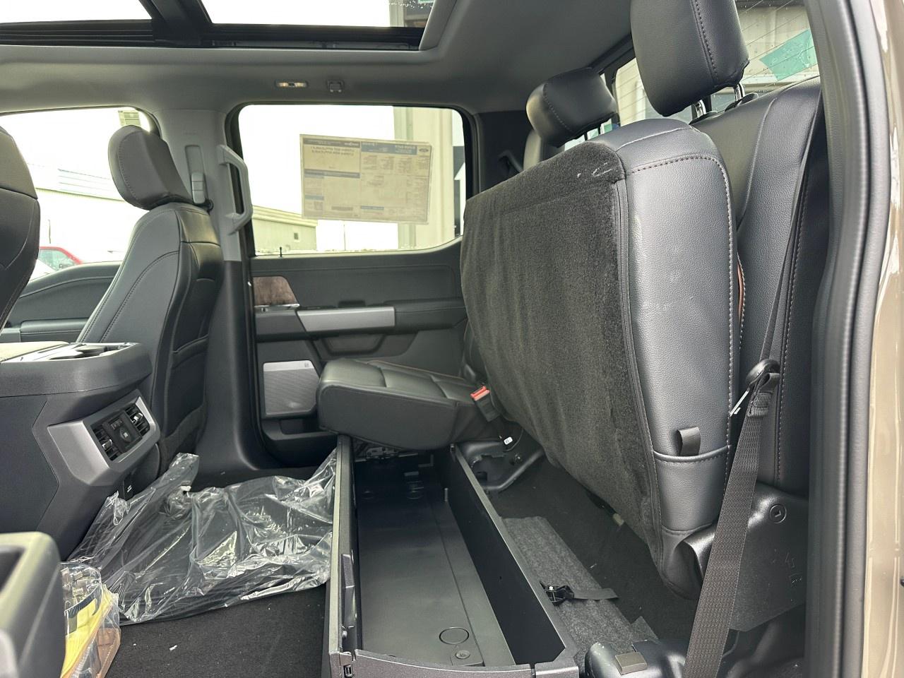 2026 Ford F-250 Super Duty SRW LARIAT 4WD CREW CAB 6.75' BOX Photo