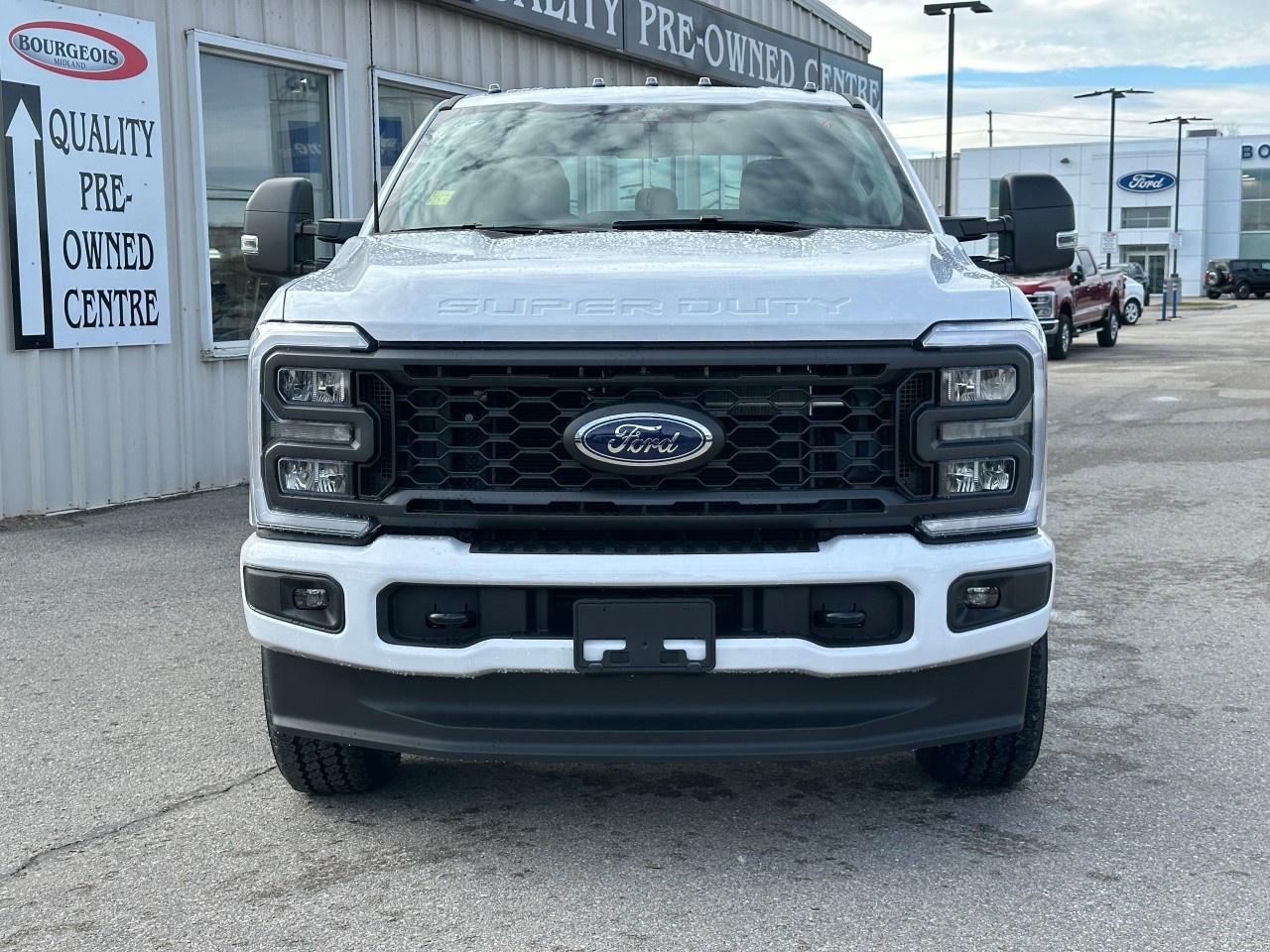 2026 Ford F-250 Super Duty SRW XL 4WD Crew Cab 6.75' Box Photo2