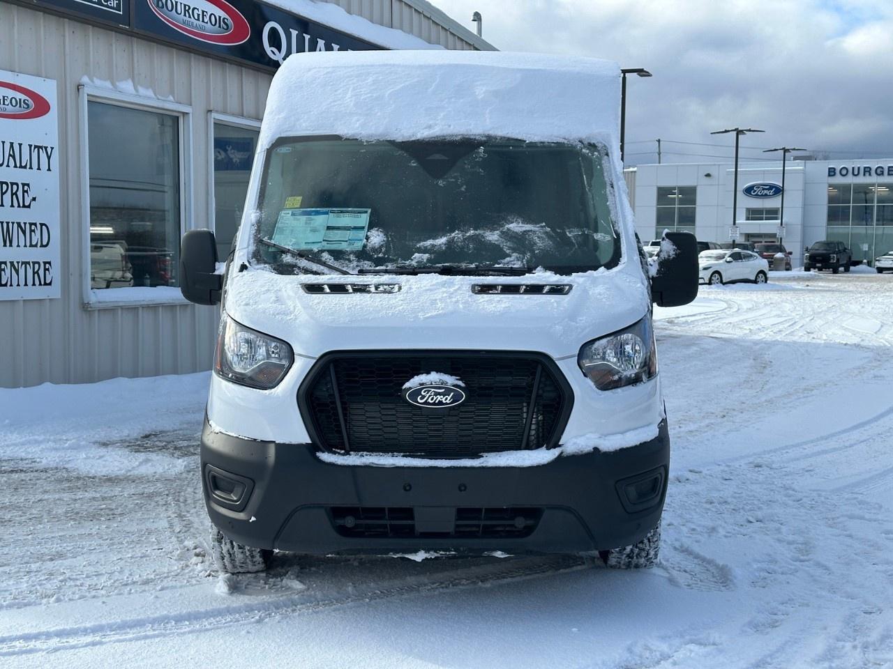 2026 Ford Transit Cargo Van T-250 148" MED RF 9070 GVWR AWD Photo2