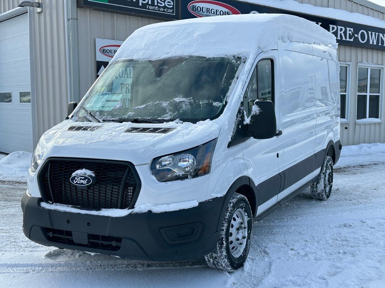 2026 Ford Transit Cargo Van T-250 148" MED RF 9070 GVWR AWD Photo