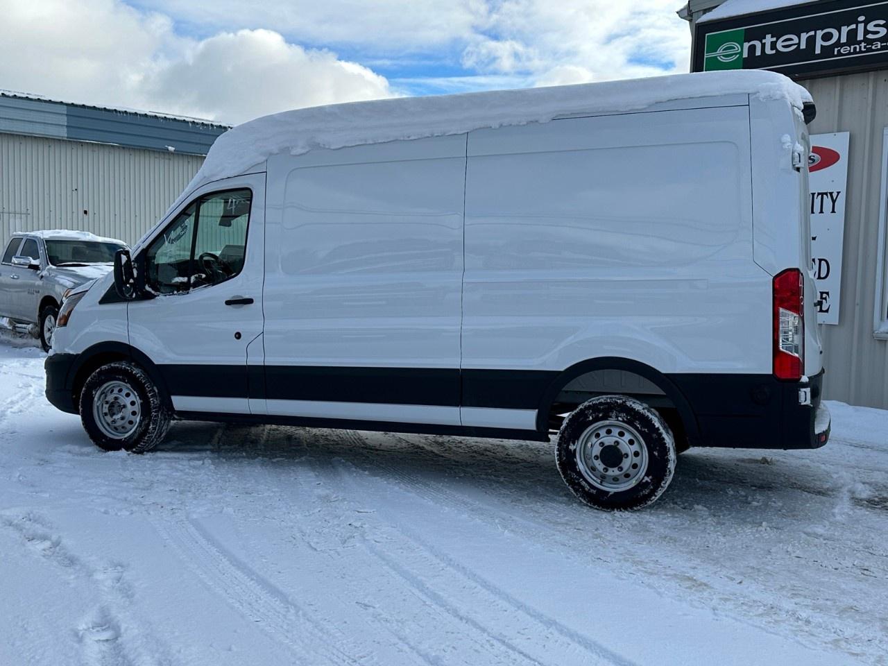 2026 Ford Transit Cargo Van T-250 148" MED RF 9070 GVWR AWD Photo