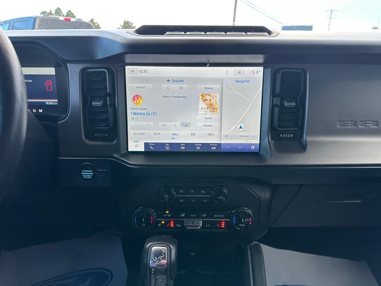 2022 Ford Bronco OUTER BANKS 4 DOOR 4X4 Photo