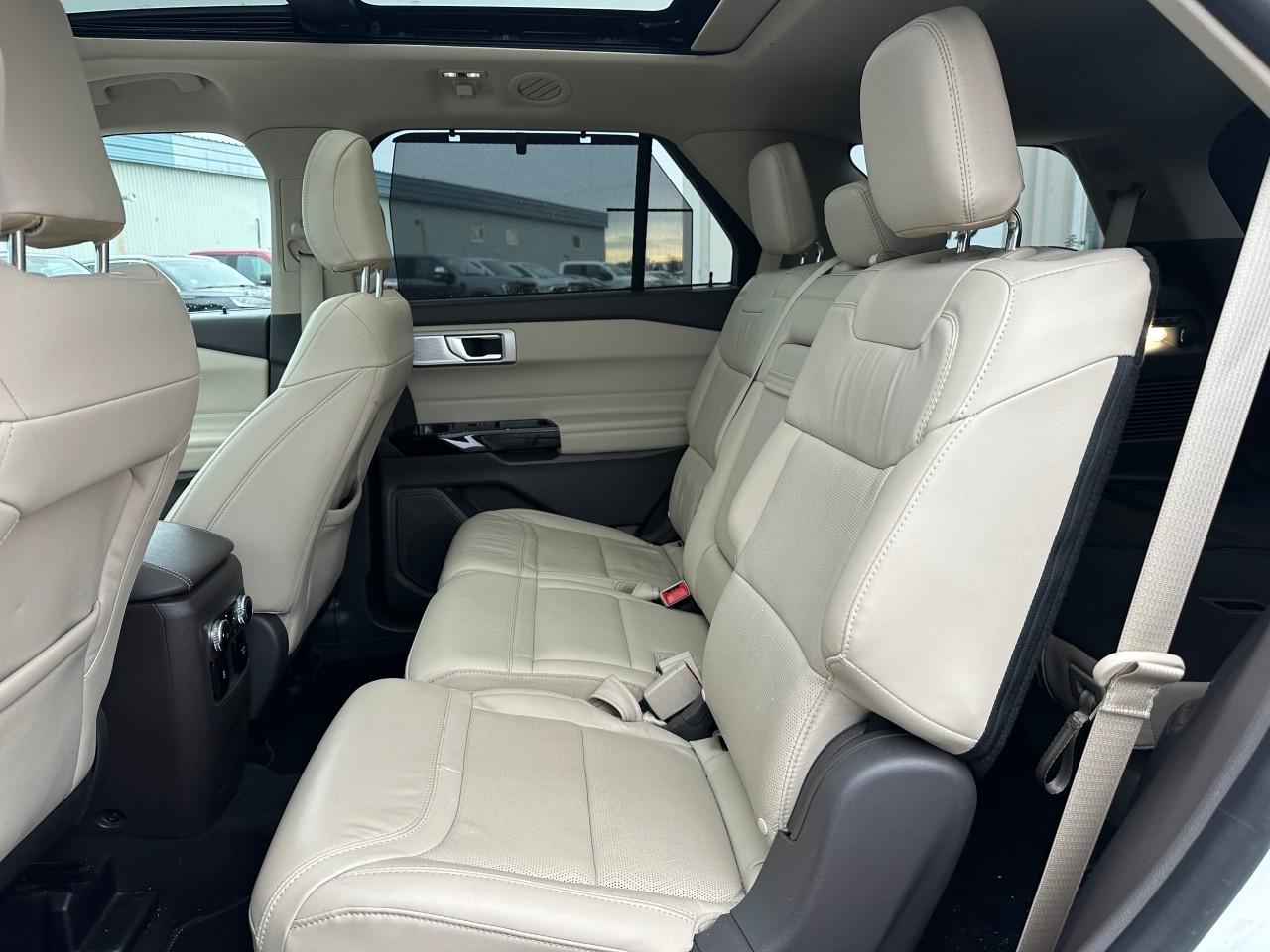 2023 Ford Explorer Platinum 4wd Photo