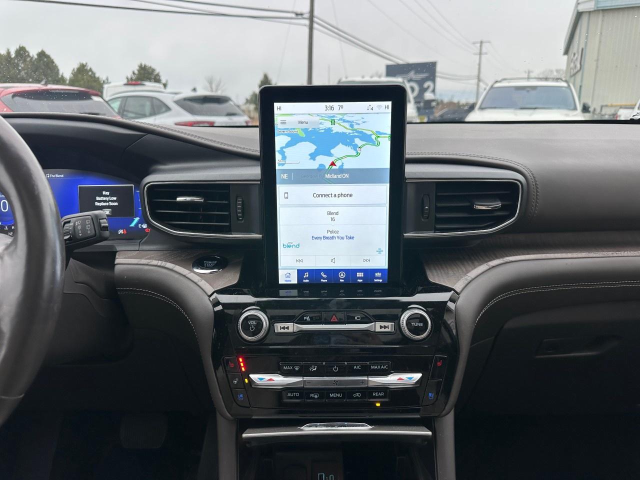 2023 Ford Explorer Platinum 4wd Photo