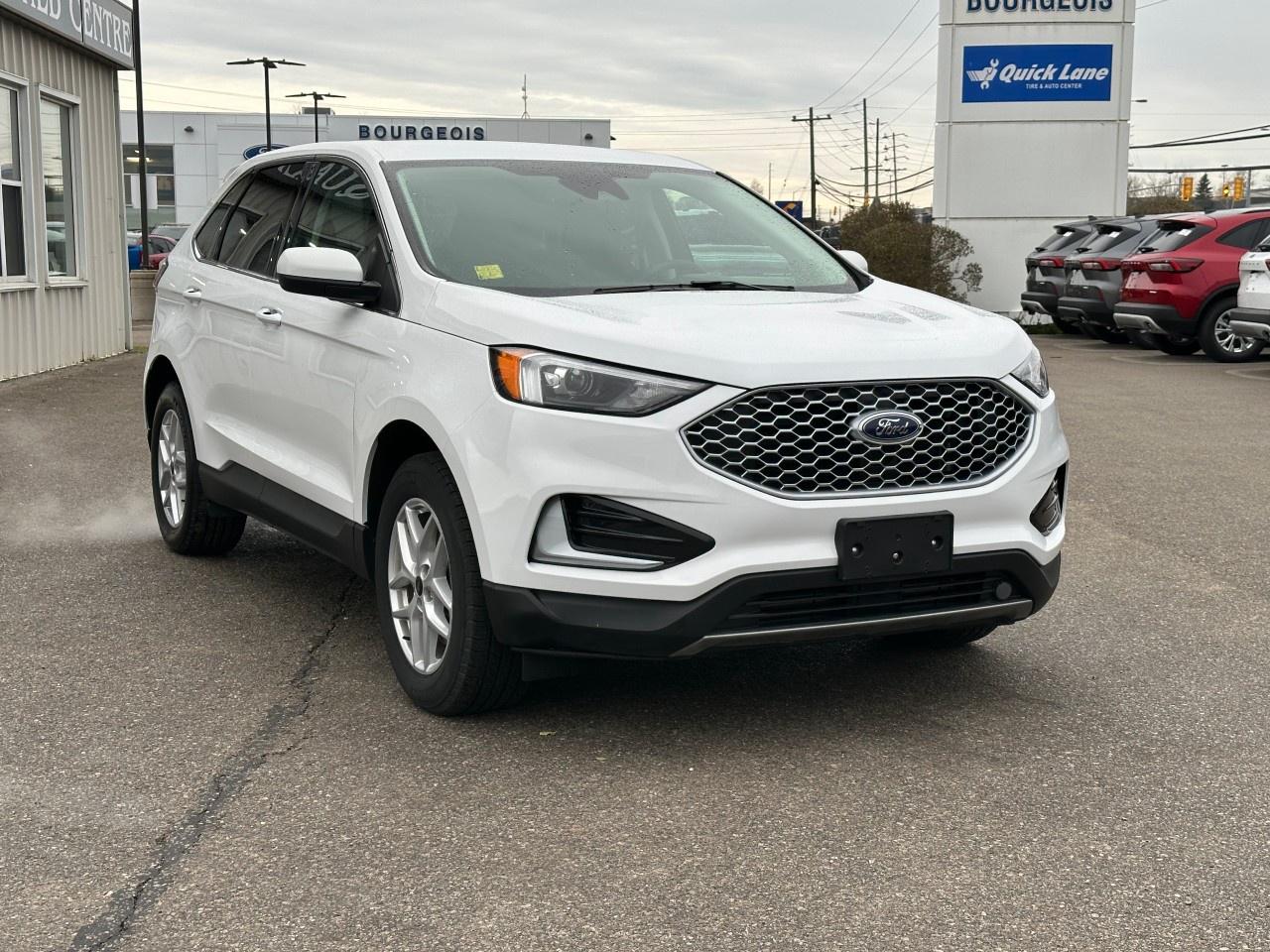 2024 Ford Edge SEL AWD Photo
