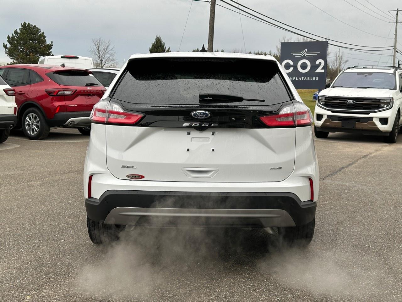 2024 Ford Edge SEL AWD Photo