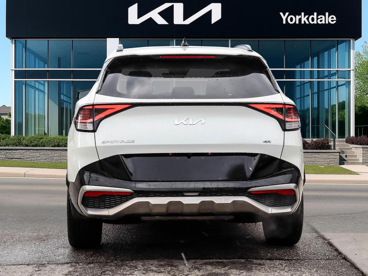 2023 Kia Sportage EX Premium w/Black Interior Photo2