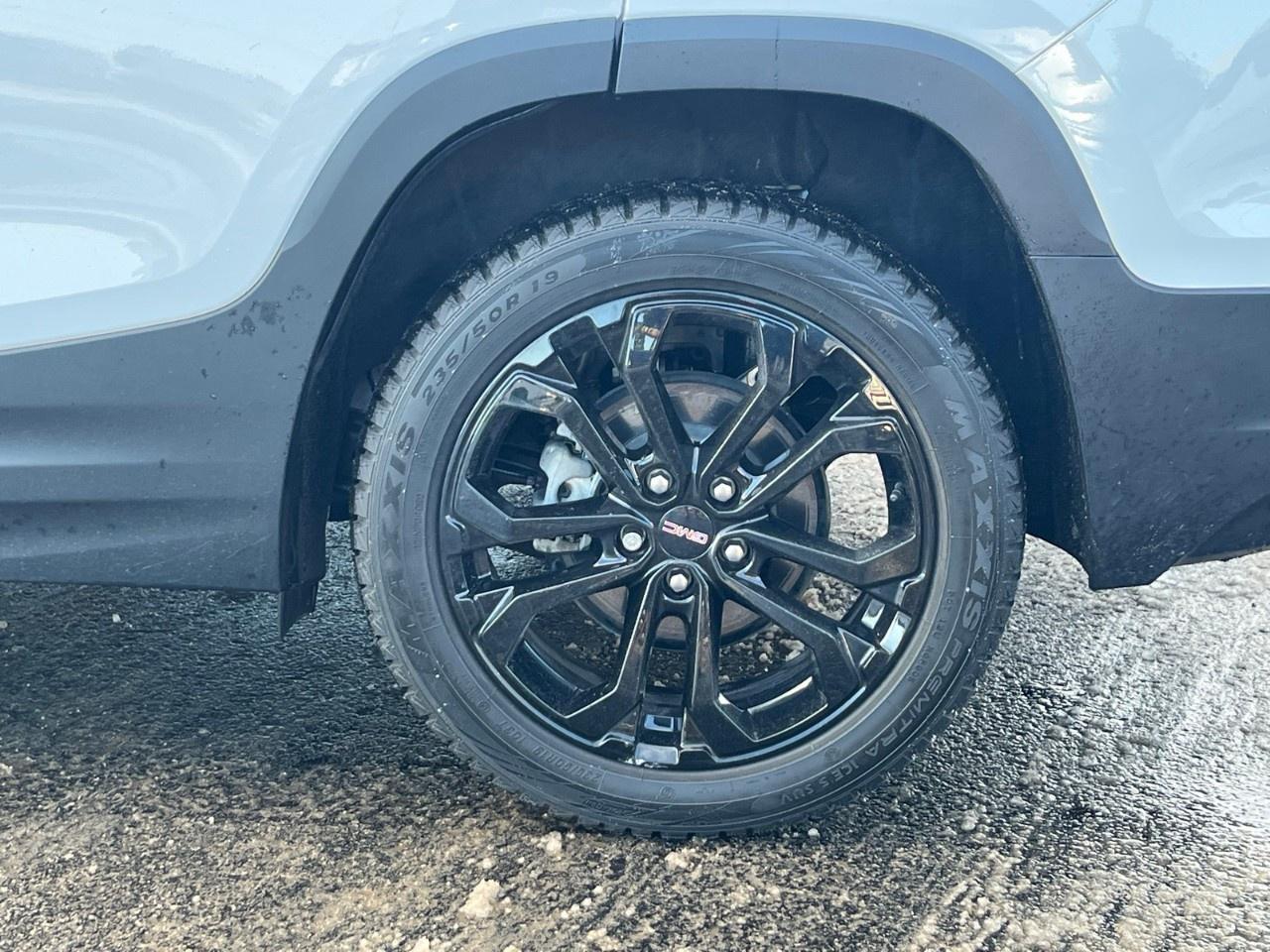 2022 GMC Terrain AWD SLE Photo