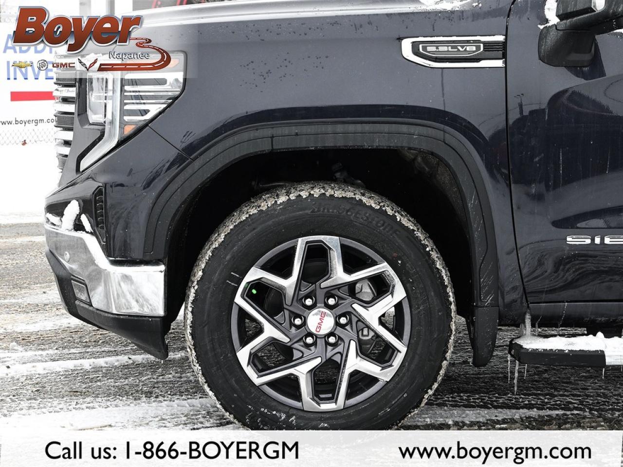 2026 GMC Sierra 1500 Crew Cab Short Box 4-Wheel Drive SLT Photo3