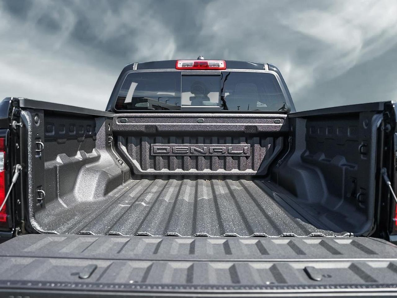 2026 GMC Canyon Crew Cab Short Box 4-Wheel Drive Denali Photo