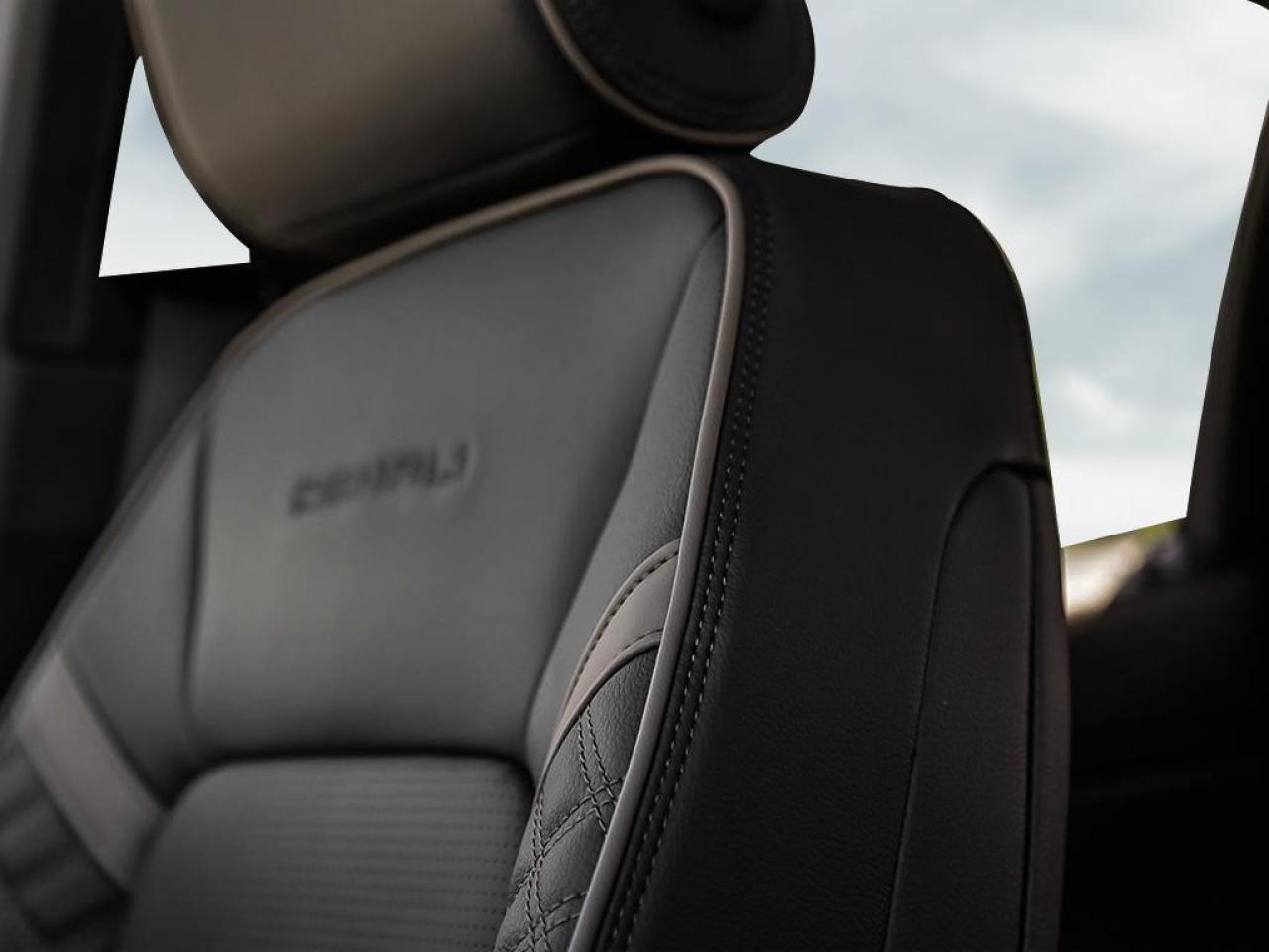 2026 GMC Canyon Crew Cab Short Box 4-Wheel Drive Denali Photo