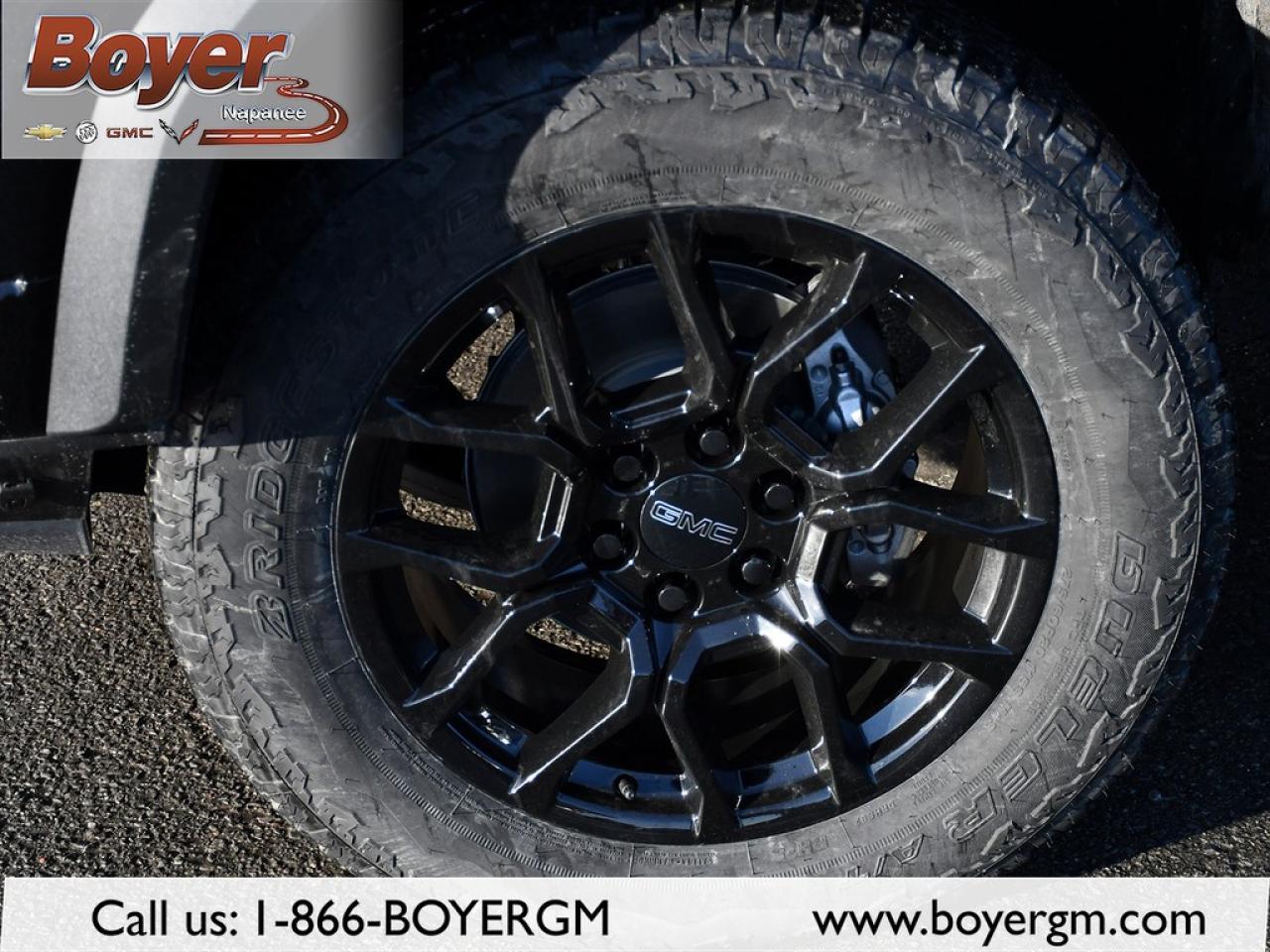 2026 GMC Canyon Crew Cab Short Box 4-Wheel Drive Denali Photo