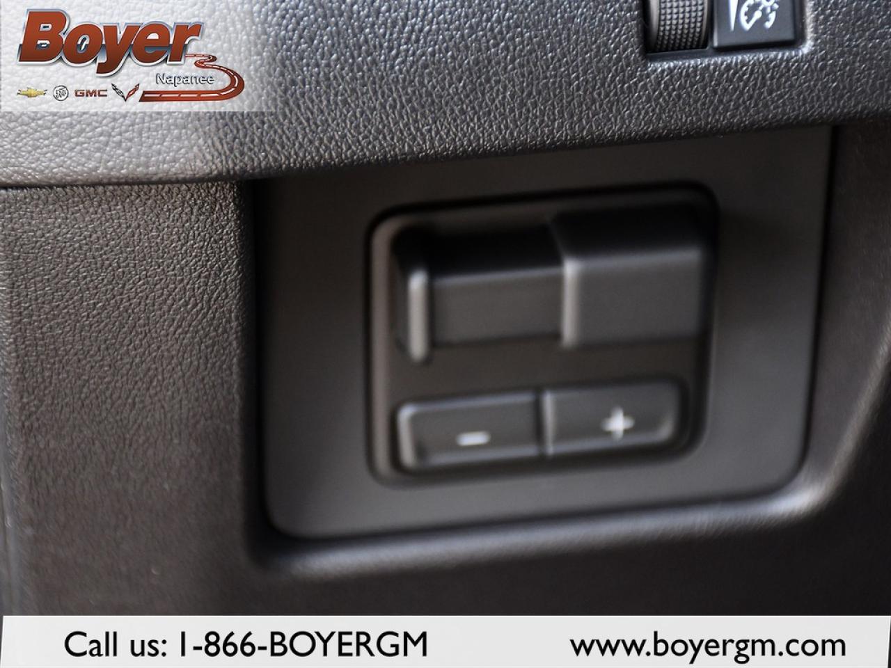 2026 GMC Canyon Crew Cab Short Box 4-Wheel Drive Denali Photo