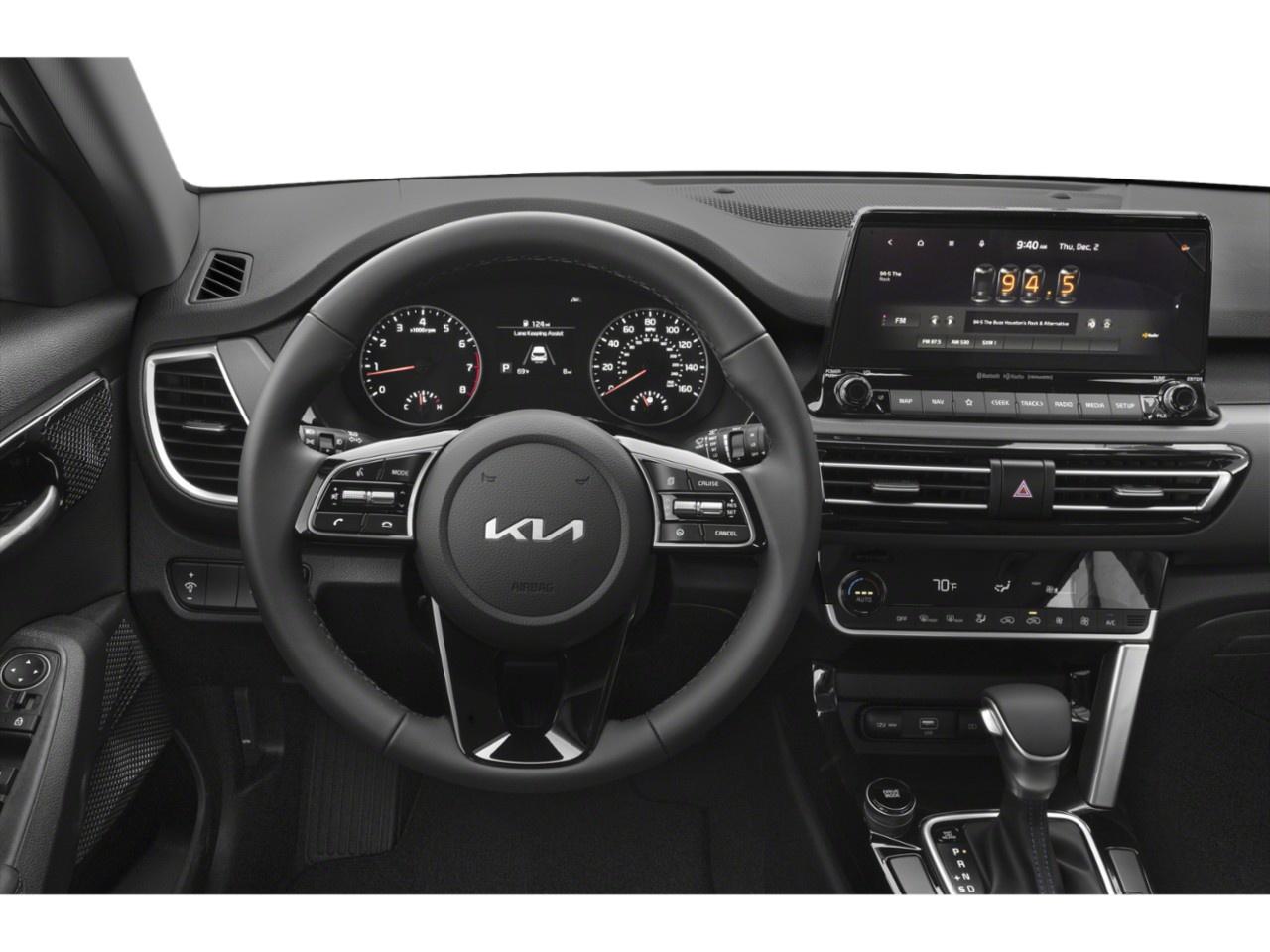 2023 Kia Seltos EX FWD Photo3