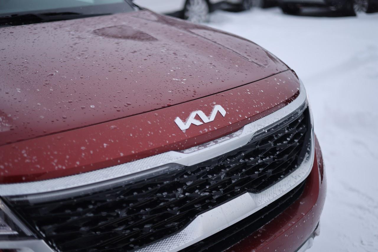 2023 Kia Seltos EX FWD Photo